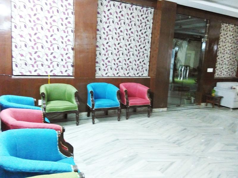 Hotel Olive & Blue - Govt Approved Hotel Near Delhi Airport Nueva Delhi Exterior foto