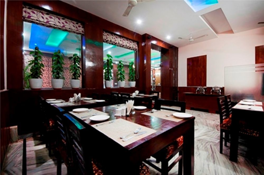 Hotel Olive & Blue - Govt Approved Hotel Near Delhi Airport Nueva Delhi Exterior foto