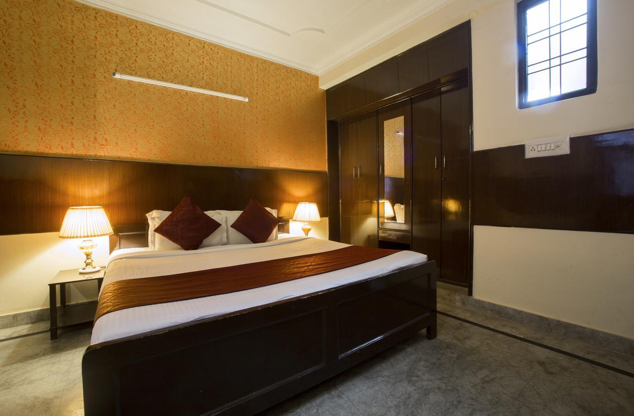 Hotel Olive & Blue - Govt Approved Hotel Near Delhi Airport Nueva Delhi Exterior foto