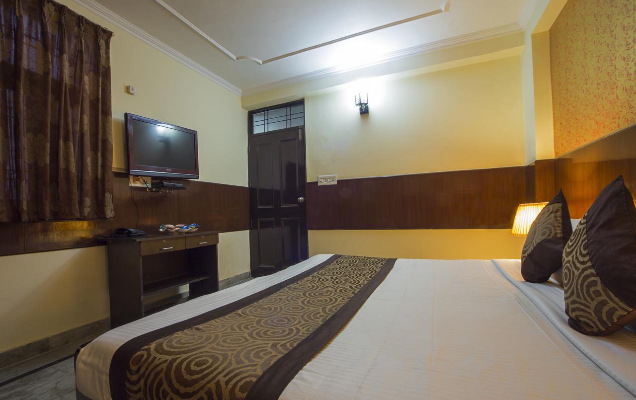 Hotel Olive & Blue - Govt Approved Hotel Near Delhi Airport Nueva Delhi Exterior foto